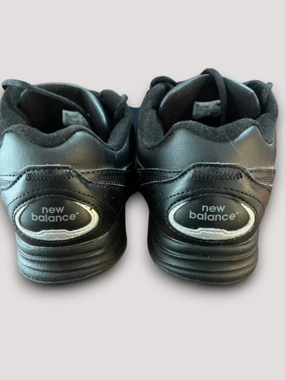 New Balance 577 Walking Shoes Men's 8 4E X-Wide Black Leather (Fits W9.5 XW)